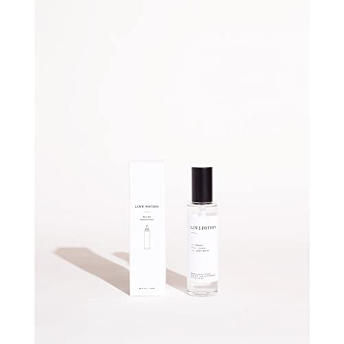 Brooklyn Candle Studio Love Potion Room Mist - Long-Lasting Floral Aroma, Clean Ingredients - 3.4oz