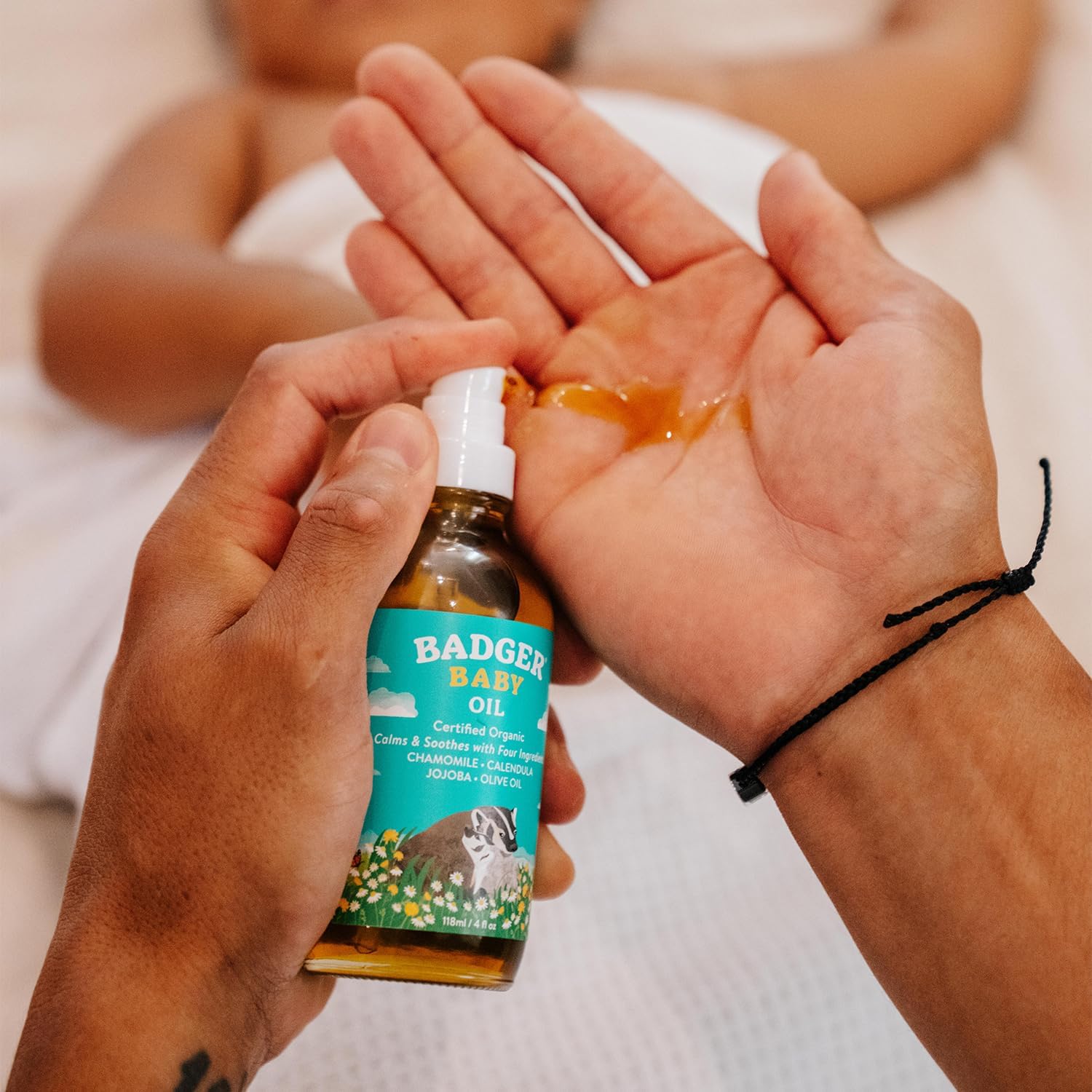 Badger Baby Oil - Soothes Dry Skin & Cradle Cap, Organic Ingredients, 4 fl oz Glass Bottle