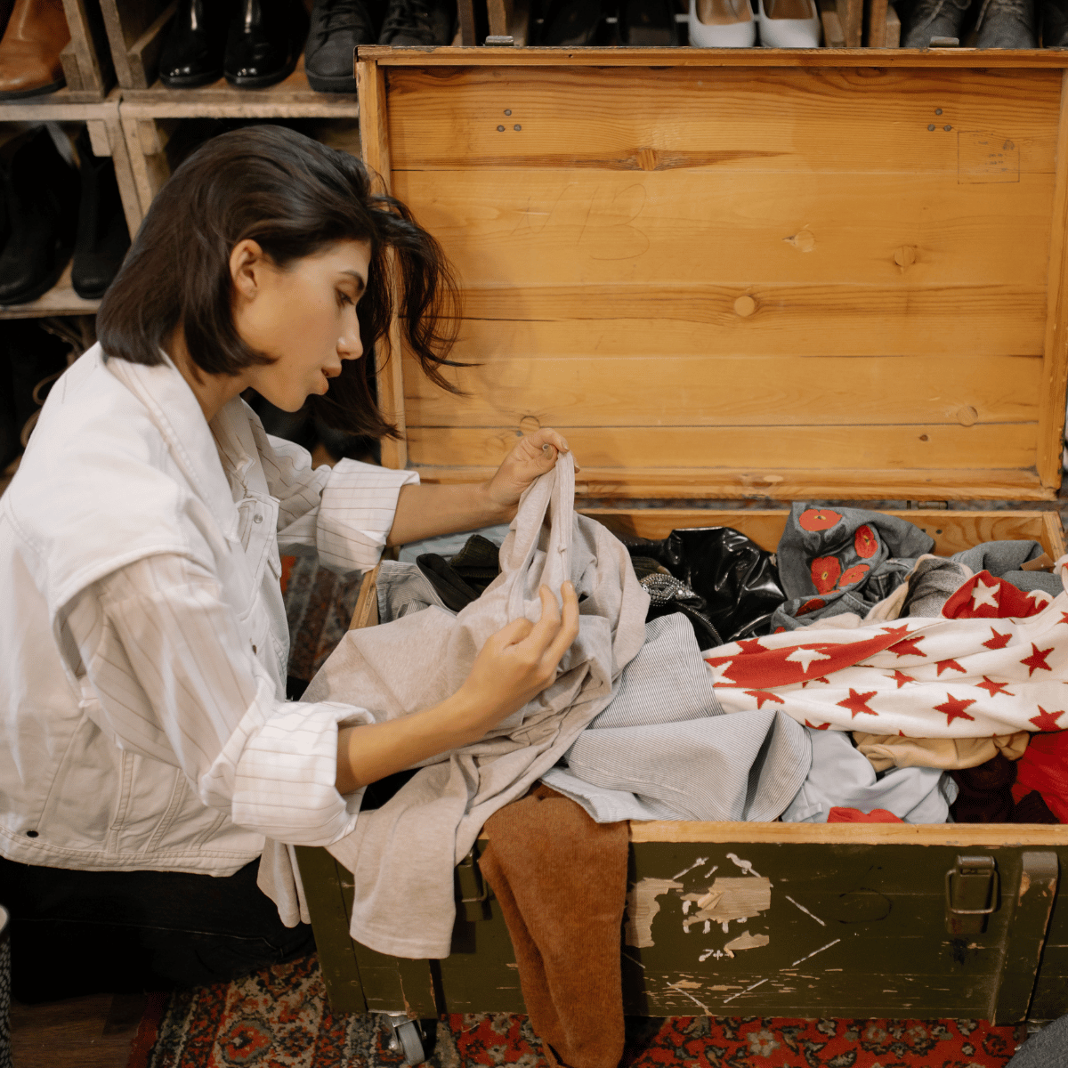 How to Properly Wash Thrifted Clothes: A Step-by-Step Guide