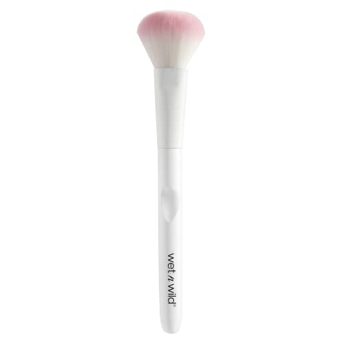 wet n wild Powder Brush - Flawless Application, Soft Touch, Ergonomic Handle - 1 Brush