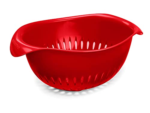 Preserve Small Colander - Easy Gripping, Fast Draining, Recycled Plastic - 1.5 Quart, Red