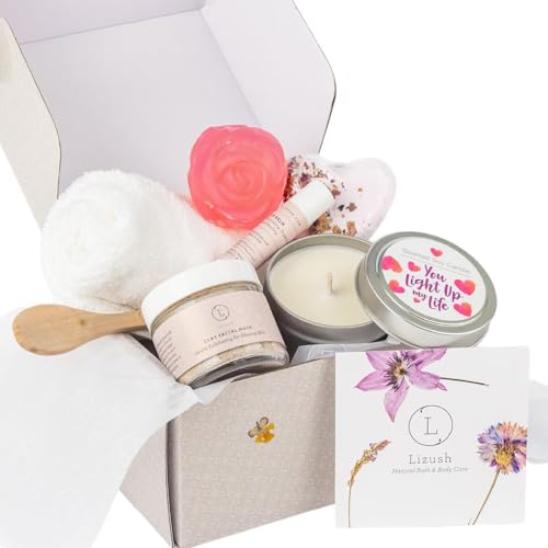 Lizush Bath & Body Gift Set - Relaxing Lavender Mask, Heart Bath Bomb, Soap & More - 6 pcs