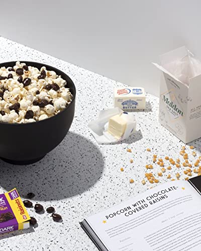 W&P Microwave Popcorn Maker - Built-in Measuring, BPA-Free, Collapsible Bowl - 9.3 Cups