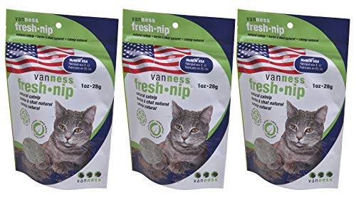 Van Ness Fresh Nip Organic Catnip - Potent Aroma, All-Natural Ingredients - Set of 3