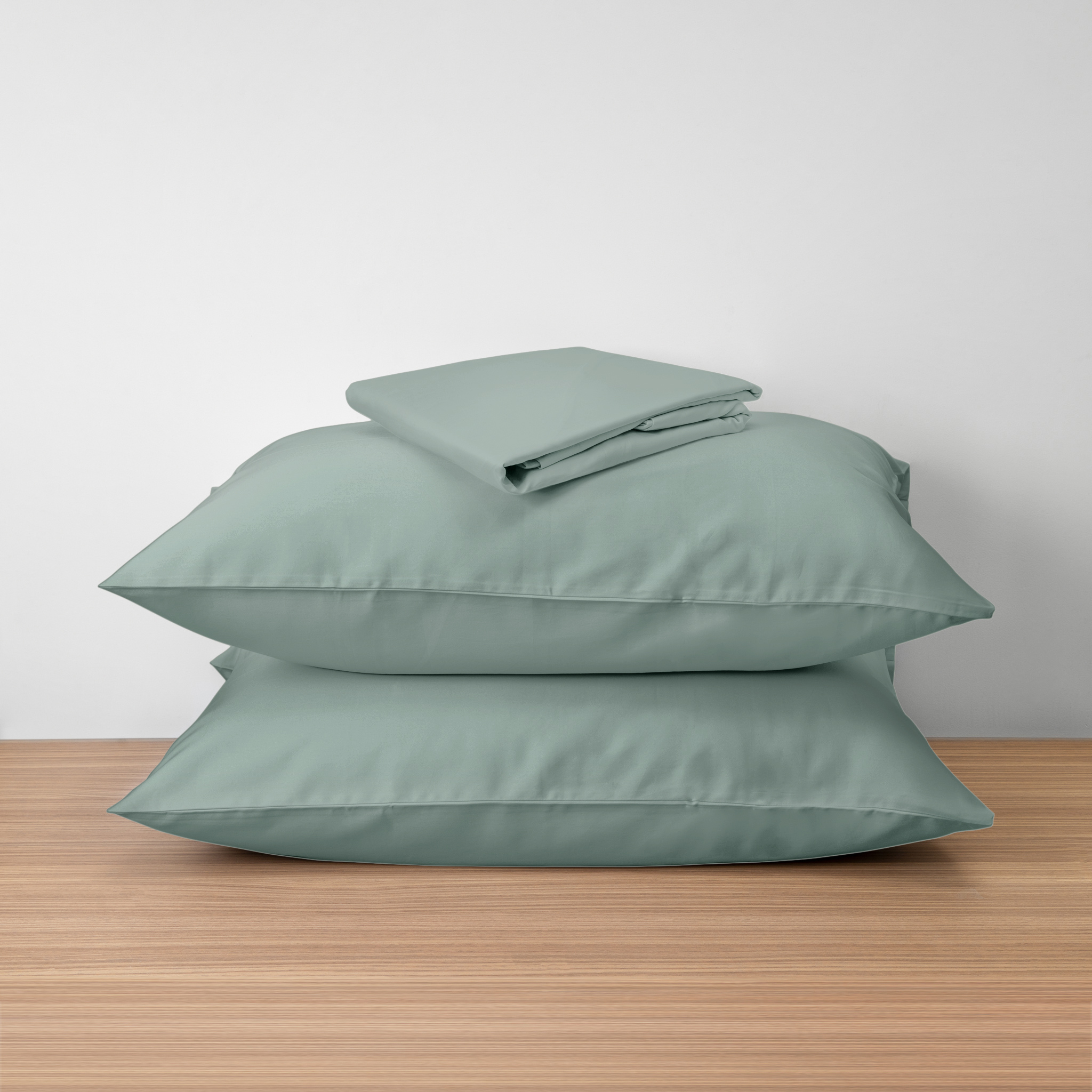 Soft & Cozy Sateen Fitted Sheet Set (3-piece)