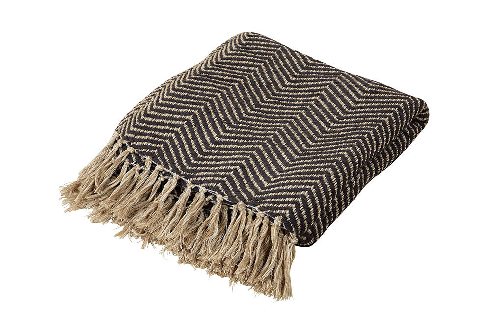 Kaya Chevron Throw Blanket - Black & Cream - 50x70 Inches