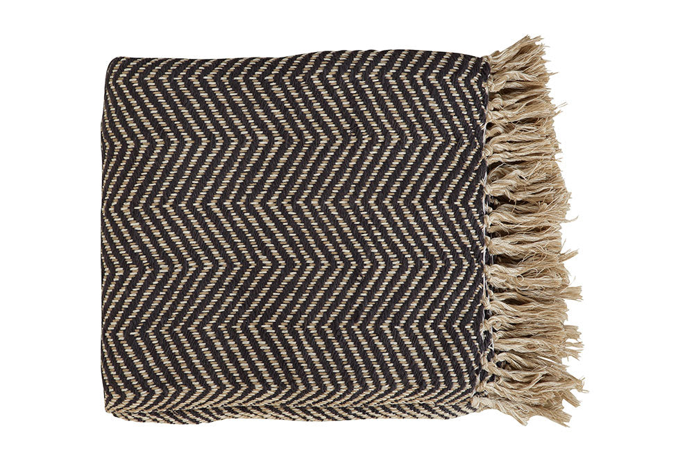 Kaya Chevron Throw Blanket - Black & Cream - 50x70 Inches