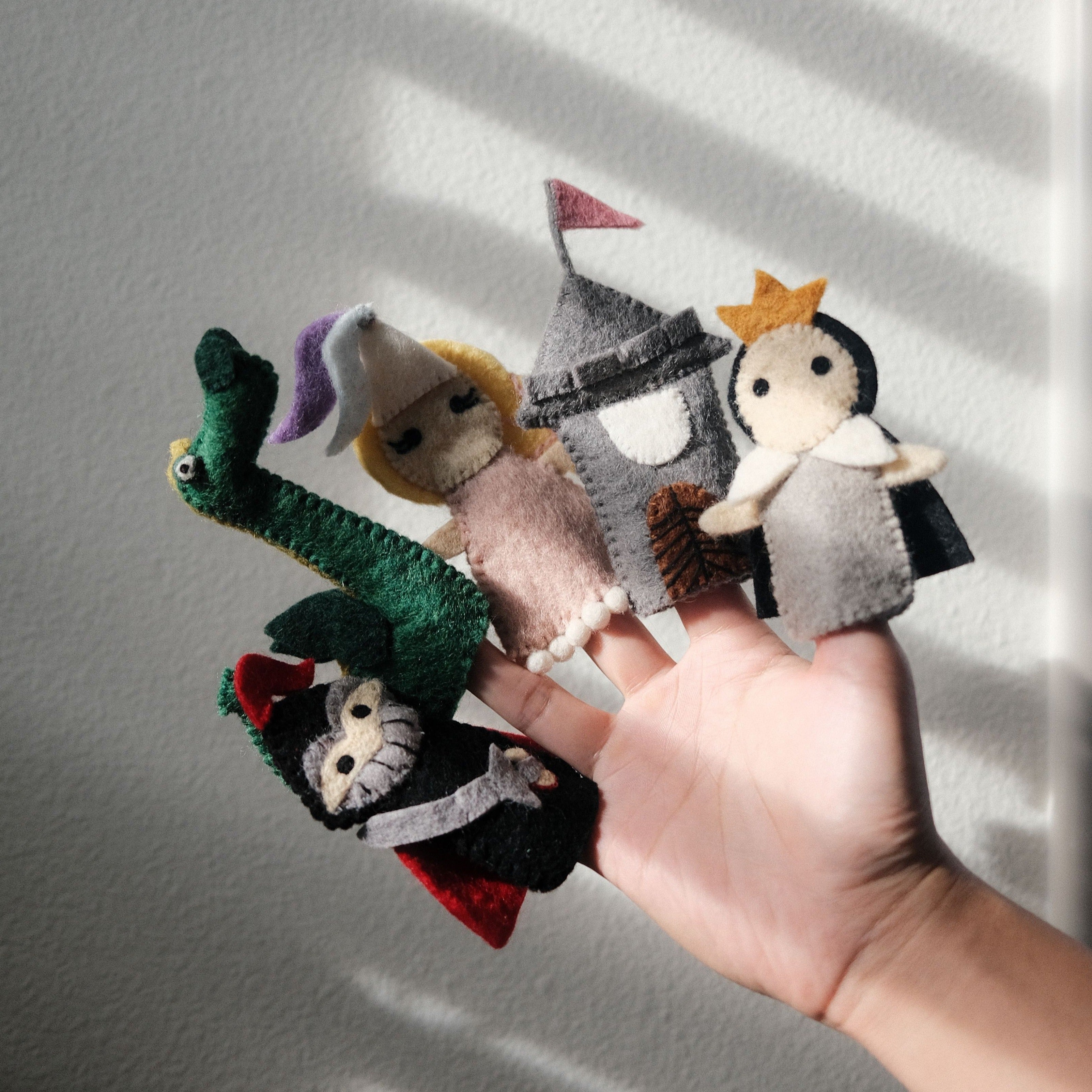 Princess and Knight | Felt Finger Puppet Set